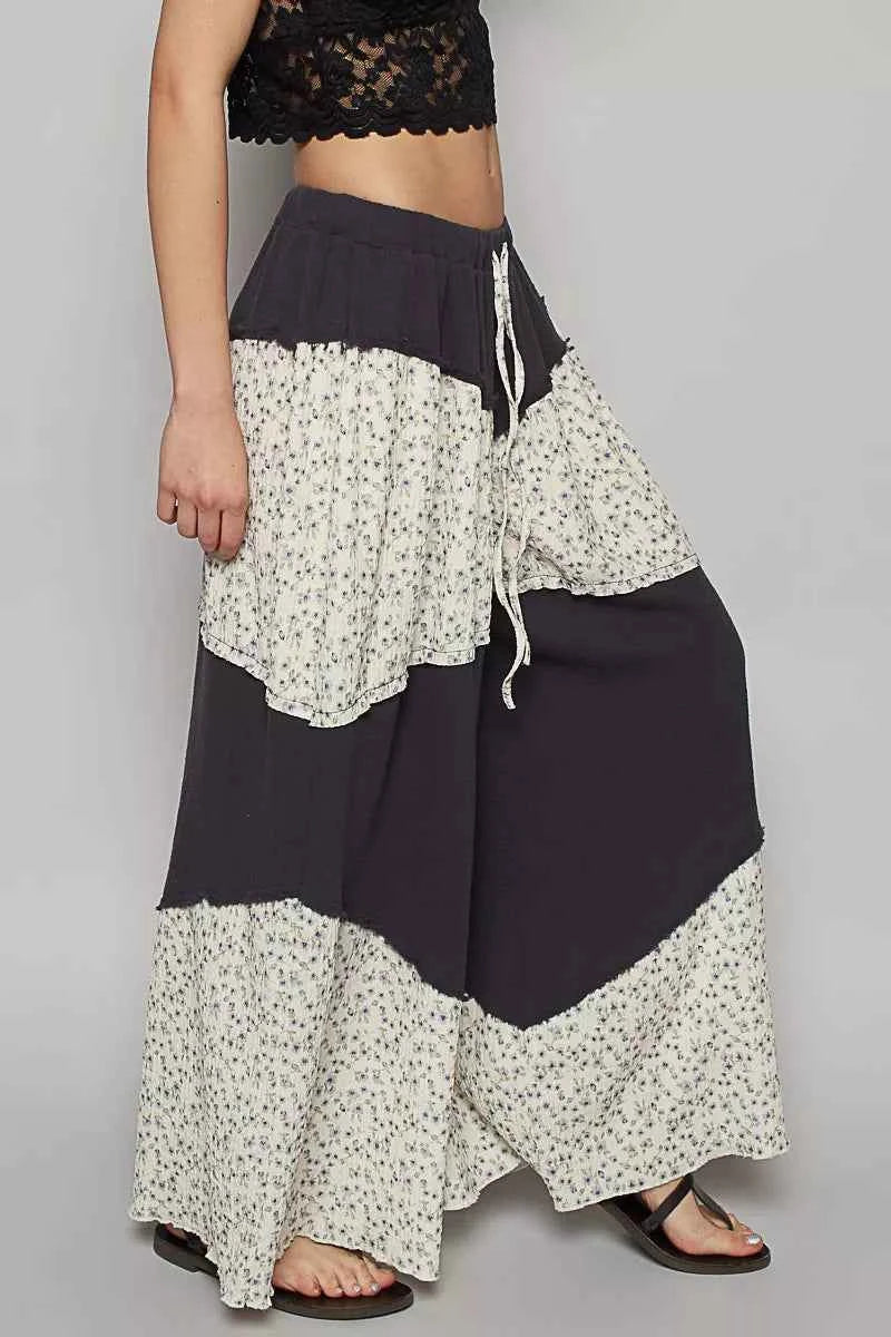 POL Contrast Floral Drawstring Wide Leg Pants 19404996-ad3b-49a4-b240-688f65595e82-Max-Origin