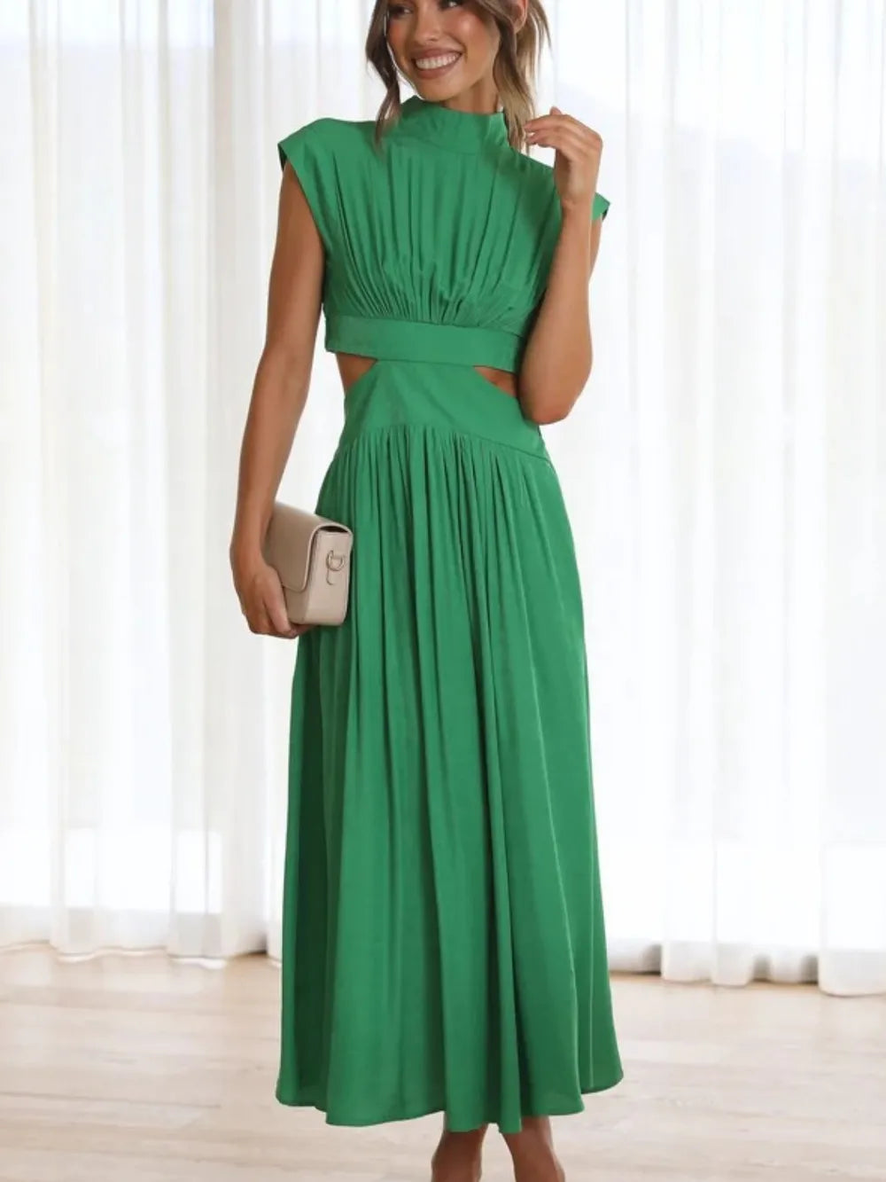 Cutout Mock Neck Sleeveless Ruched Dress 19412008-ae0e-458c-9502-c3b58eca31d0-Max