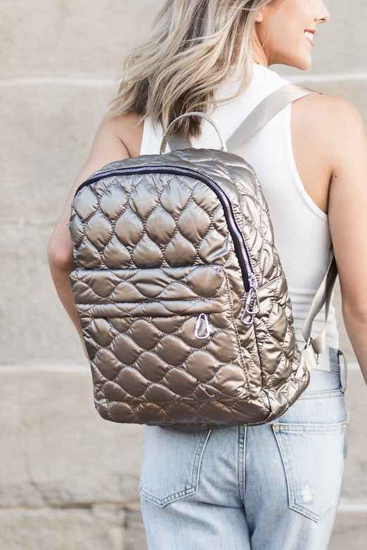 Jade Metallic Puffer Backpack Gold OneSize 19731646_61ebe01f-b423-488a-b69f-f6c049c863ac