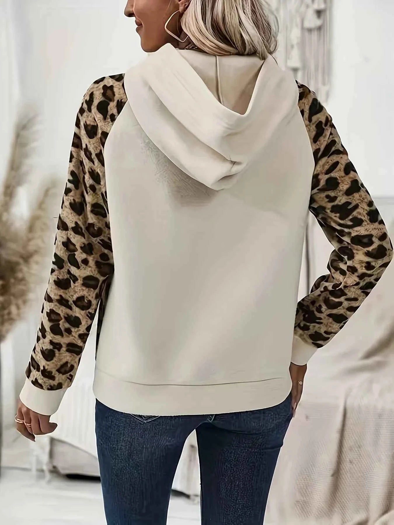 Leopard Print Button Detail Hoodie 197595809b004f6391f6bfdefea6e80d-Max-Origin