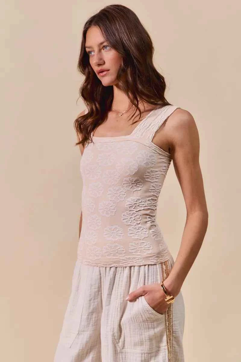 SO ME Two Tone Floral Seamless Tank Top 19e8d22a354c4503a404a4cf149a9742-Max-Origin