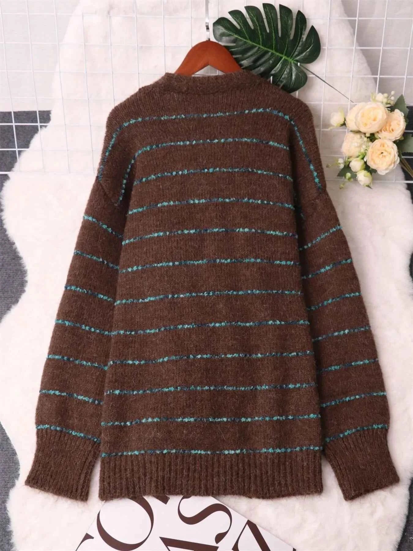 Striped Button-Up Cardigan with V-Neck Design 1a100fa12e4643d9acb67ea2cc9997c5-Max-Origin