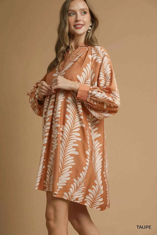 Leaf Print Notched Mini Babydoll Dress 1a96c991-04c3-422f-ac6c-a3166d1a3143-Max-Origin