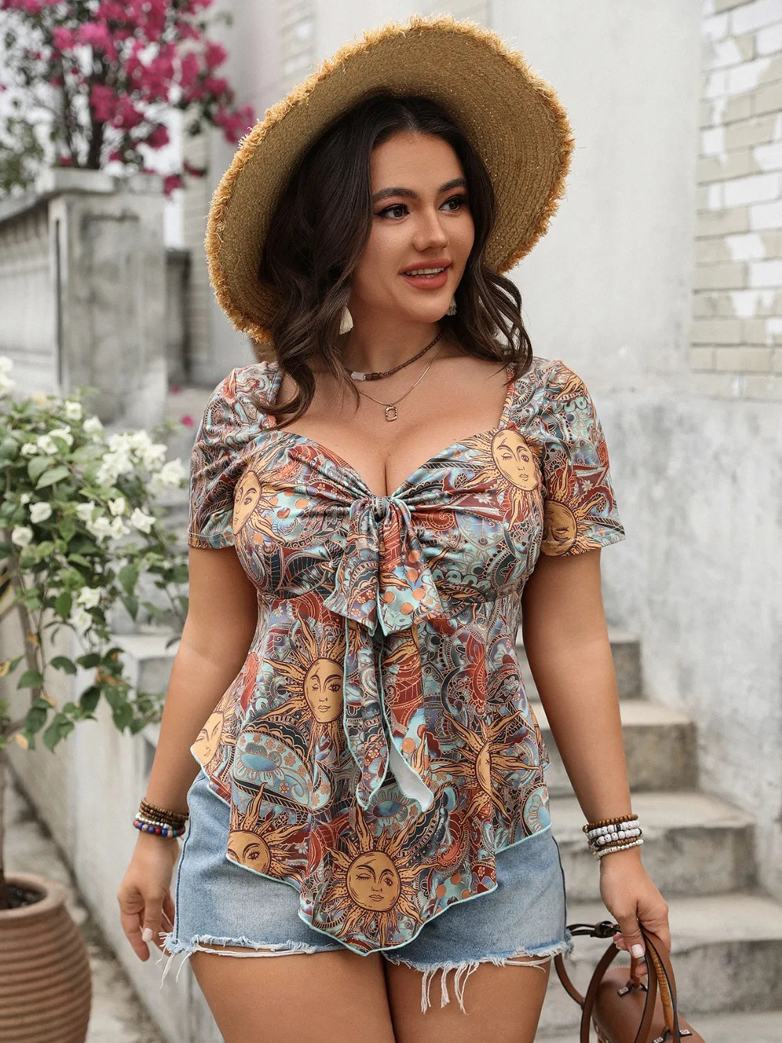Plus Size Printed Sweetheart Neck Short Sleeve Blouse 1a9d5e62-326a-4eb2-b4f9-04406b480101-Max-Origin
