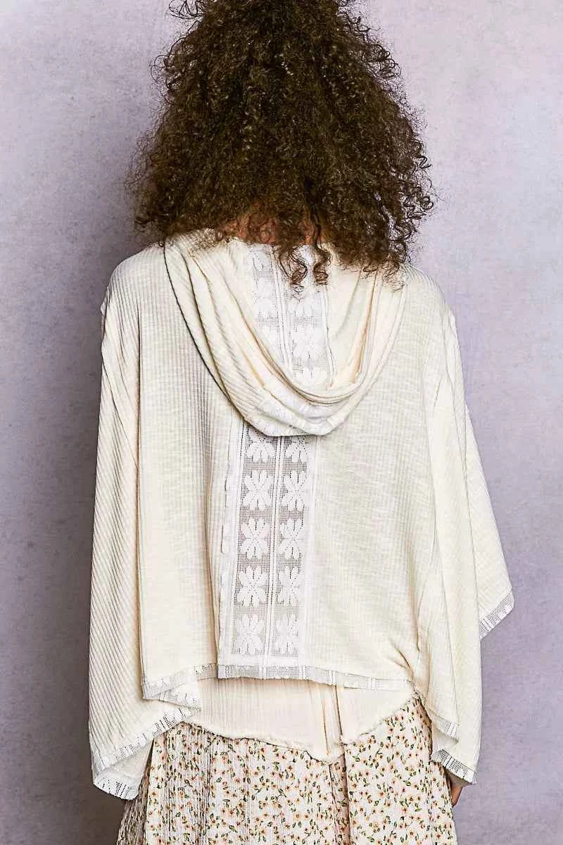 POL Short Sleeve Hoodie Top with Lace Detail 1afcbebe-5ec0-430e-8950-23c290ecafb0-Max-Origin