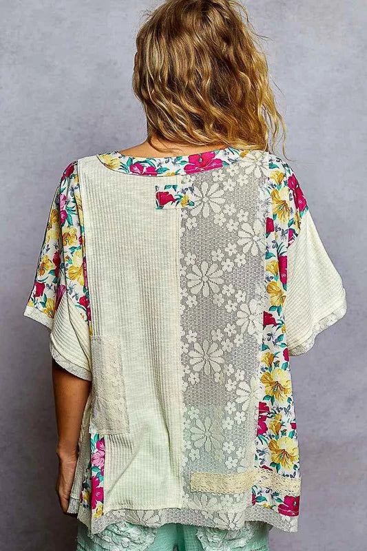 Lace Round Neck Short Sleeve Floral Pattern Top with Patch Detail 1b182e7e-8403-4daf-9ca8-108030e208b6-Max-Origin
