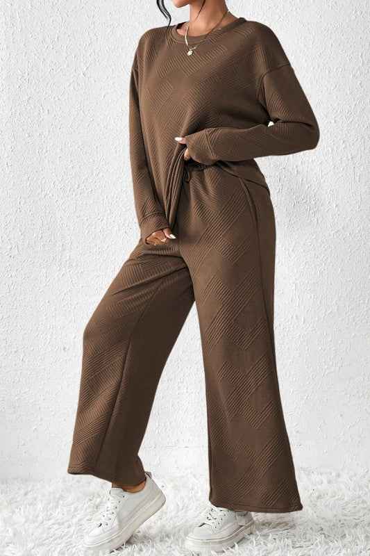 Textured Top and Pants Set 1b834b8b-459e-43af-801e-04c6d00d5ffe