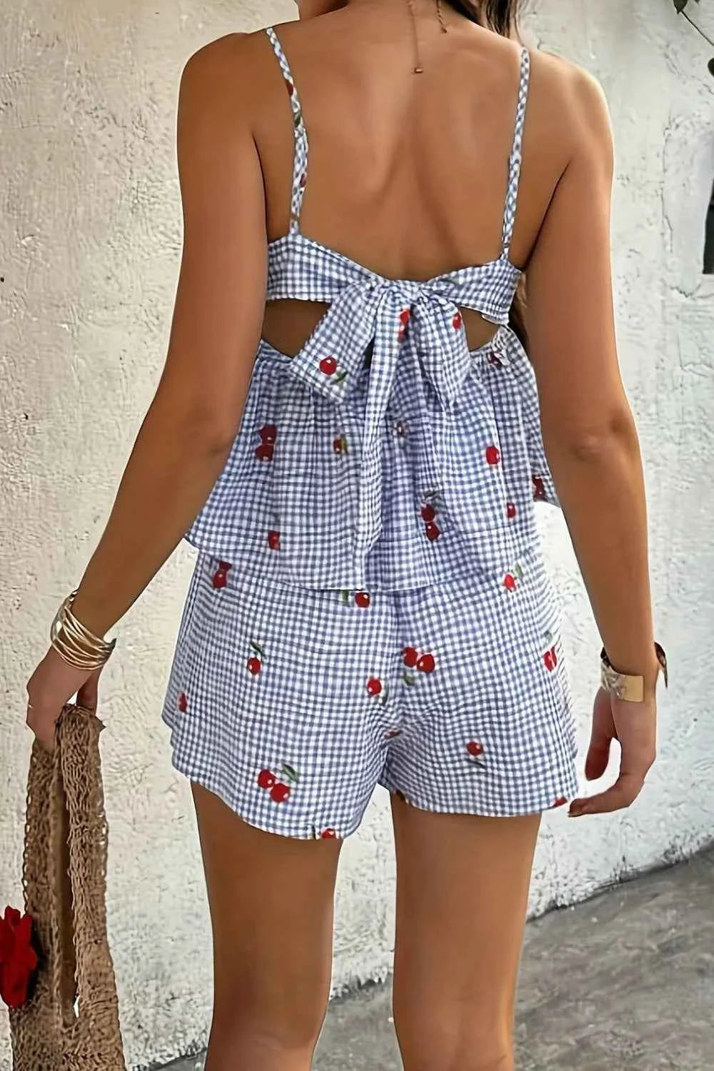 Floral Gingham Print Cami and Shorts Two-Piece Set 1bd836a1-9e90-4259-9f63-67870038acac-Max-Origin