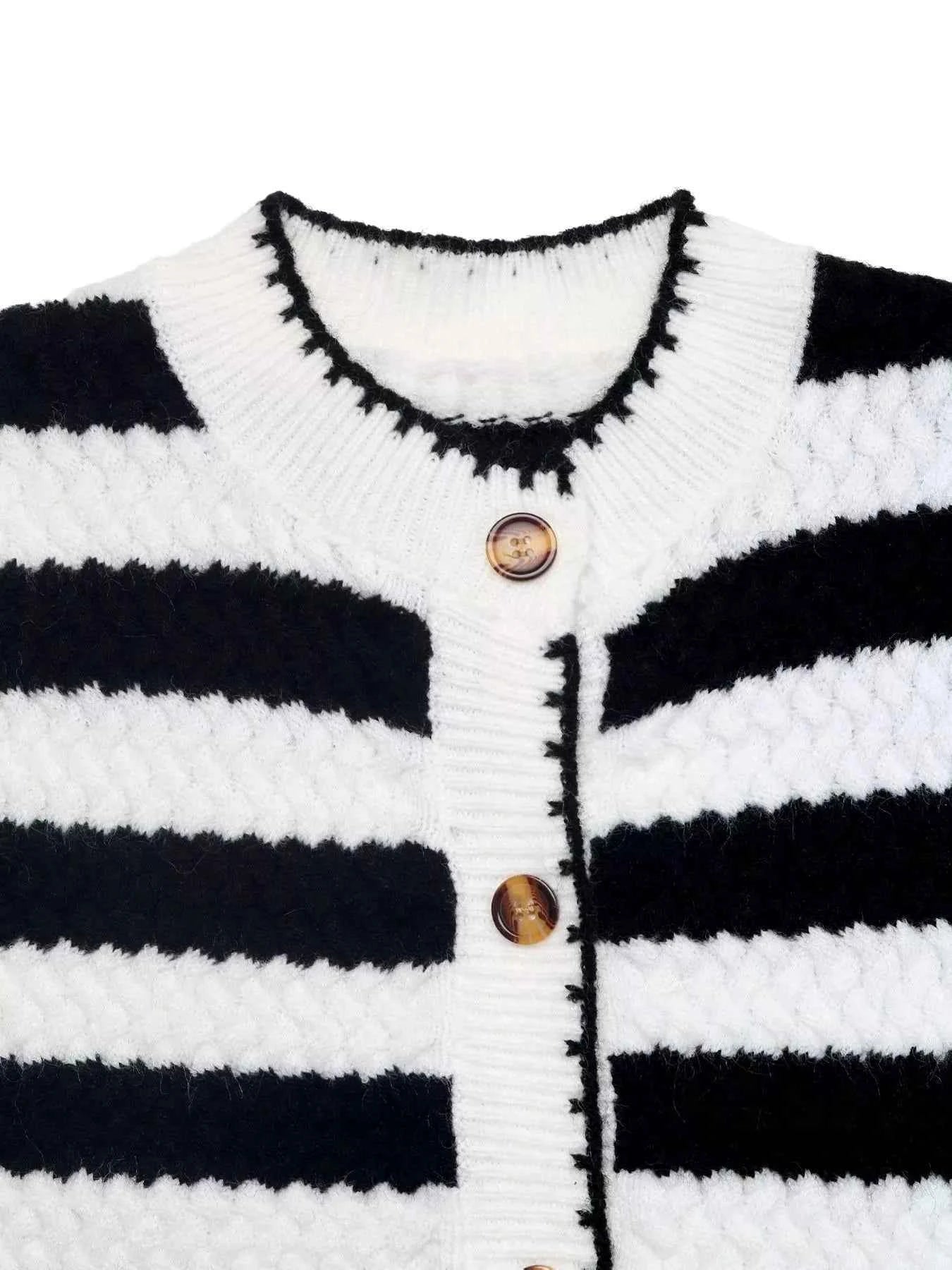 Striped Button-Up Long Sleeve Cardigan 1c5aefb0-0faf-4644-a7eb-32ed50ef9b4f-Max-Origin