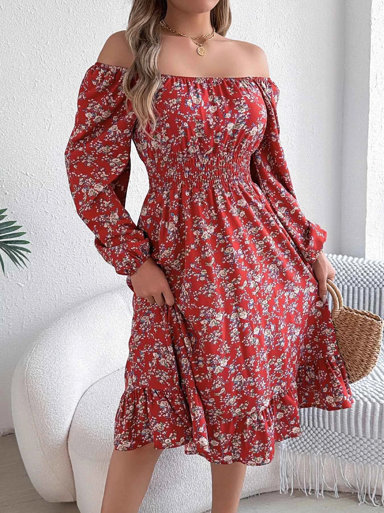 Floral Print Long Sleeve Square Neck Midi Dress 1c66f366b5614b20a85a729cc91ae7f3-Max-Origin