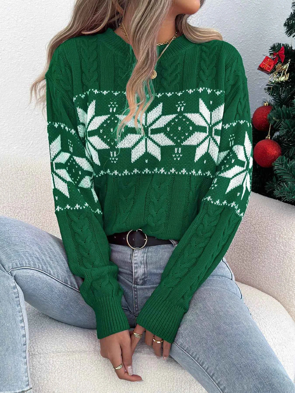 Christmas Snowflake Cable Knit Sweater 1caba11b-0f63-40dd-b8fa-2db42a1fa334-Max-Origin