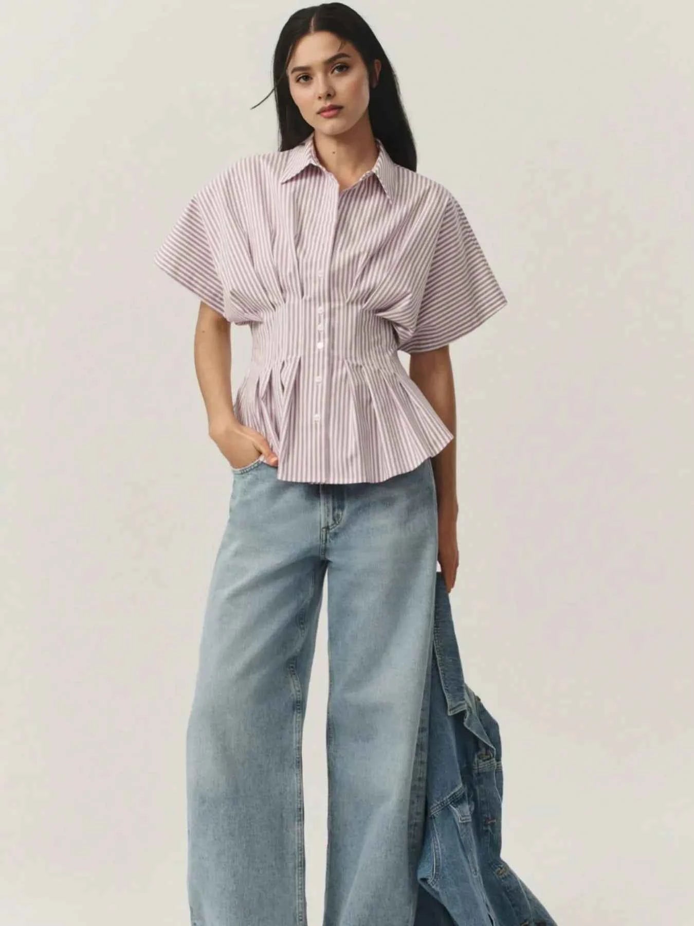 Striped Short Sleeve Button-Up Shirt 1d35db9a-13e9-40df-b0bd-aea053e8fa85-Max-Origin