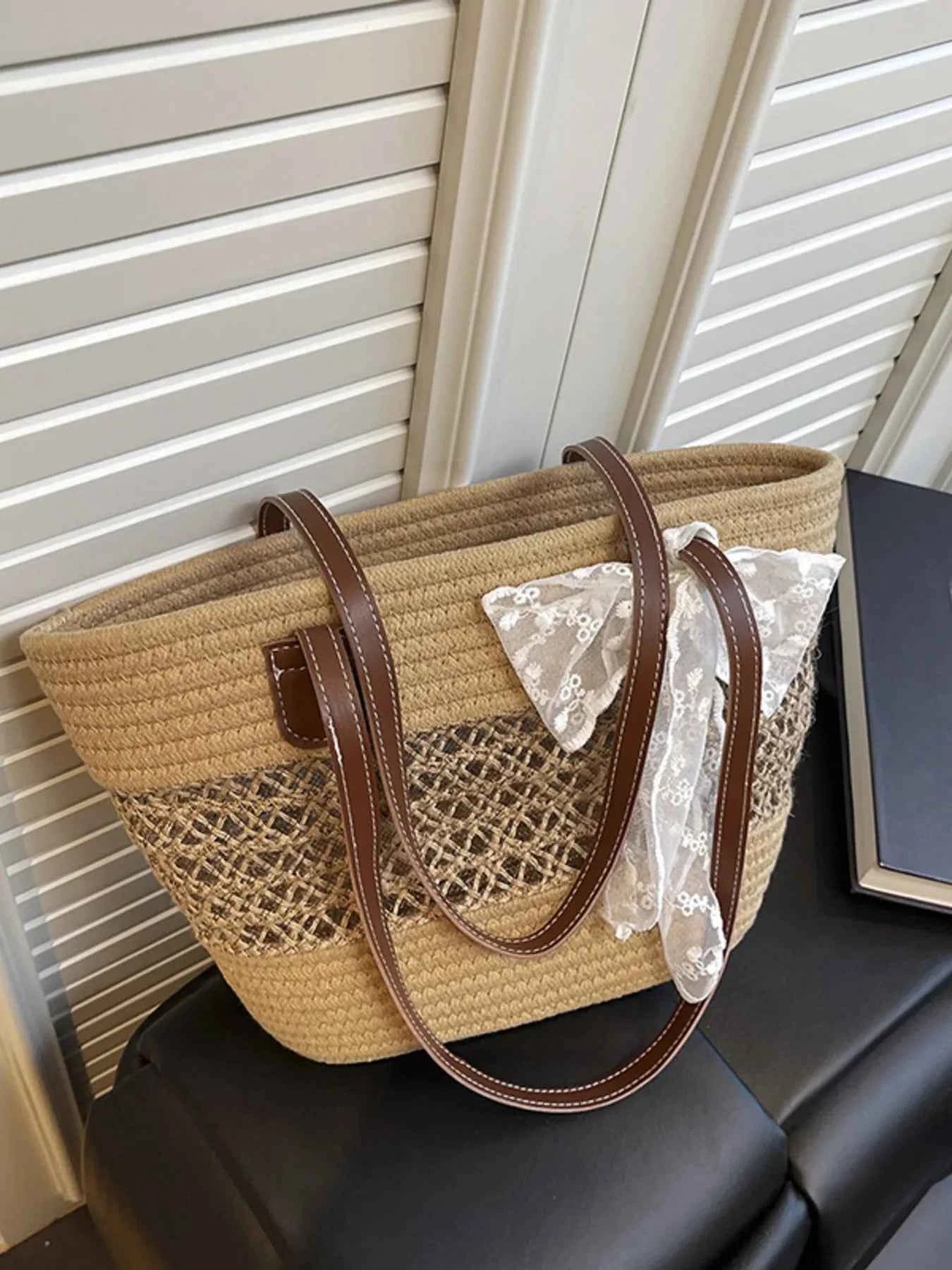 Woven Straw Shoulder Bag 1d47b24f69314e26888596cabd1b72e4-Max-Origin