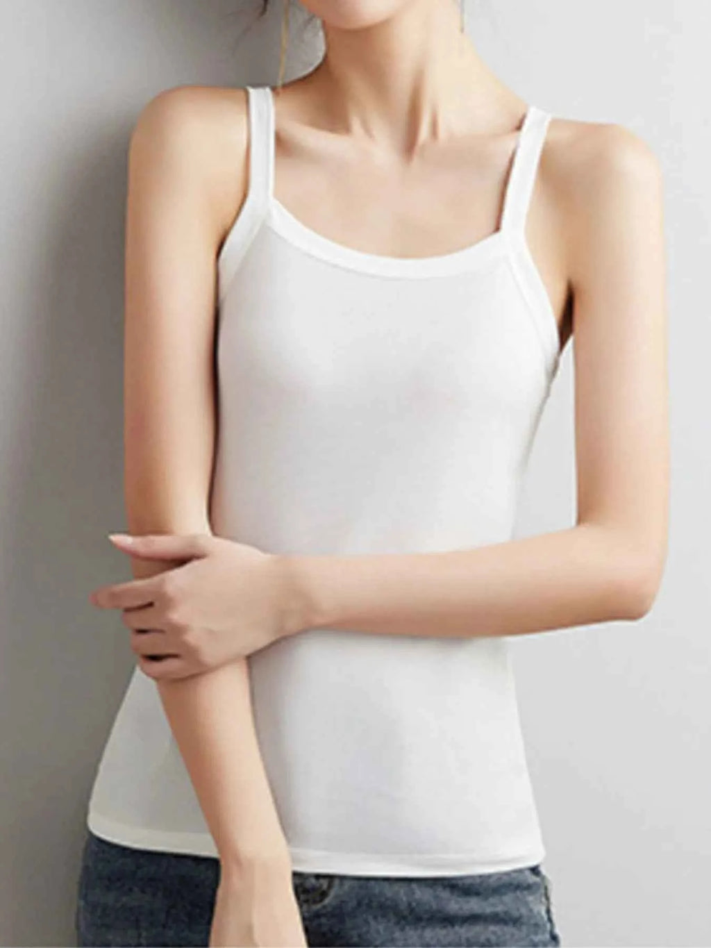 Plus Size Scoop Neck Tank Top 1d6c7172-e6cd-41a5-8a8f-34d3c0b38020-Max-Origin