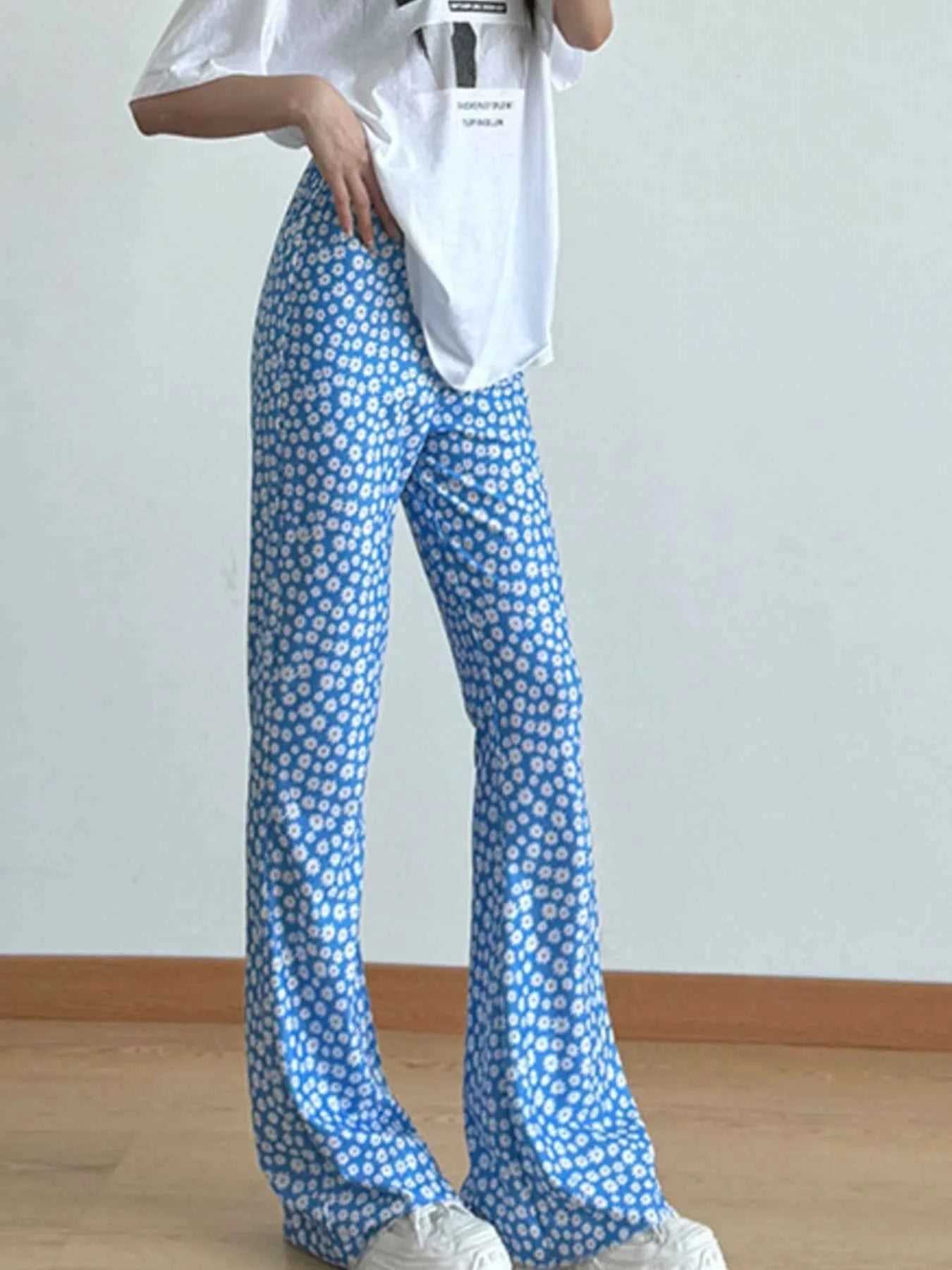 Floral Print Flare Leg Pants 1d6f19bd-e465-47aa-b0e0-1c22d55055b6-Max-Origin