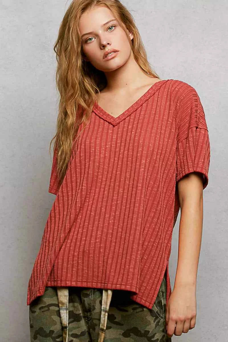 POL Ribbed Knit V-Neck Short Sleeve T-Shirt with Side Slit 1d813a73-a5b6-44d2-b663-fa1d3353fe4a-Max-Origin