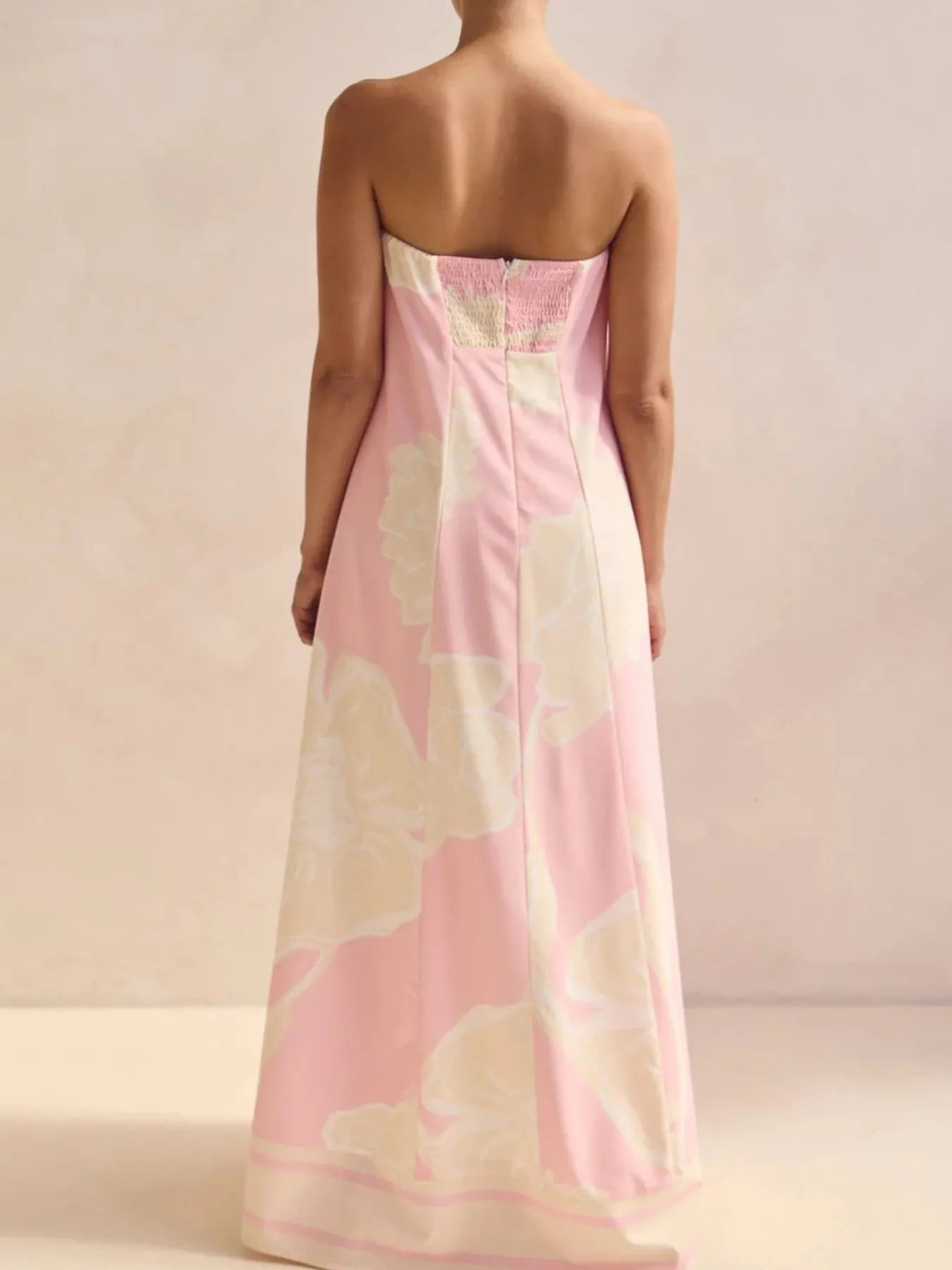 Smocked Printed Tube Maxi Dress 1da03a11-f2bb-46cc-af87-126037fd7c63-Max-Origin