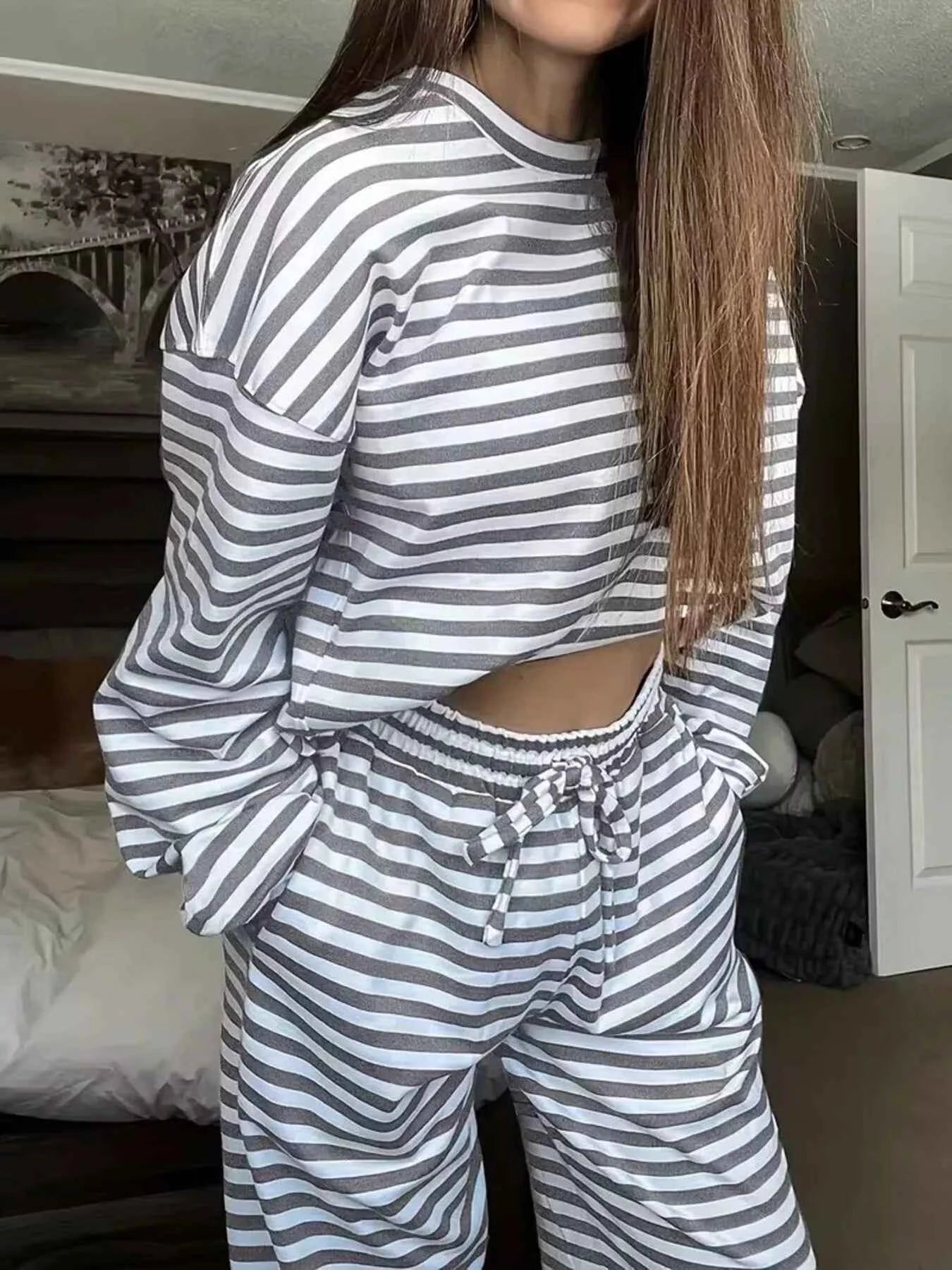 Striped Long Sleeve Top and Pants Set 1dd280e7dfd4435a9e4ef0a52be10c54-Max-Origin