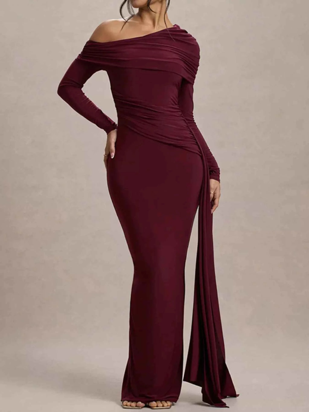 One-Shoulder Ruched Maxi Dress 1ddaf9d9-2a14-4f94-b760-8361fe339433-Max-Origin
