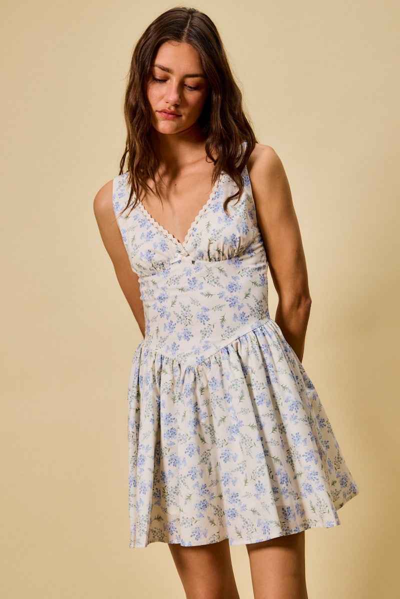 SO ME Froal Print Fit and Flare Dress 1de08c127b40427796f0a43bb54a3d37-Max