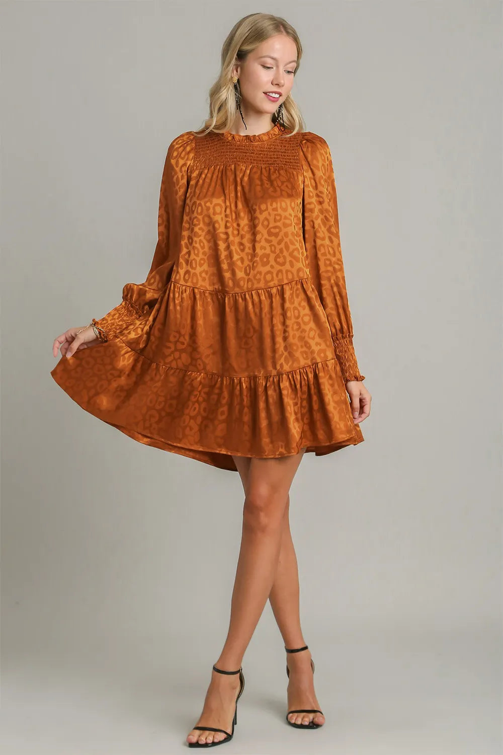 Umgee Smocked Leopard Long Sleeve Tiered Dress 1dee4b15-952e-4f3c-ae3b-80e776d57a1d-Max