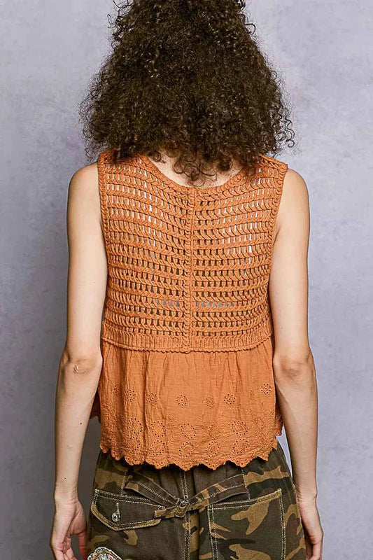 Crochet Cropped Tank with Scalloped Hem 1def61b8-e0f2-4607-be6e-4e453c2a7174-Max-Origin