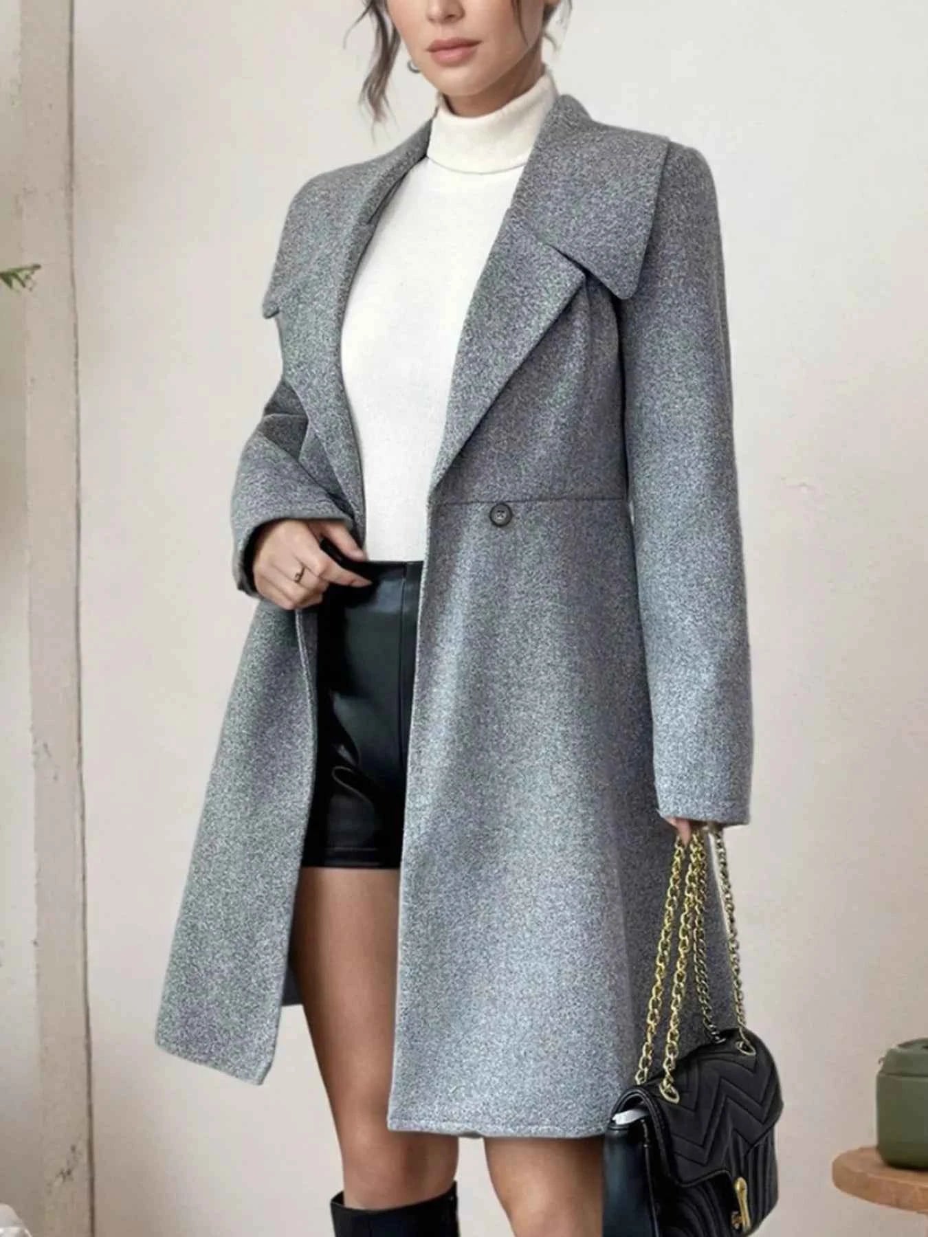 Double-Breasted Wool Blend Coat 1e1f66ba-c3d3-4d2c-bfec-dafd31cc8d52-Max-Origin