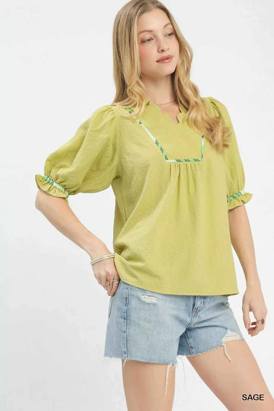Umgee Scalloped Trim Blouse with Puff Sleeves 1e2bc293-86c2-4597-a5fb-3d6eec8873c9-Max-Origin