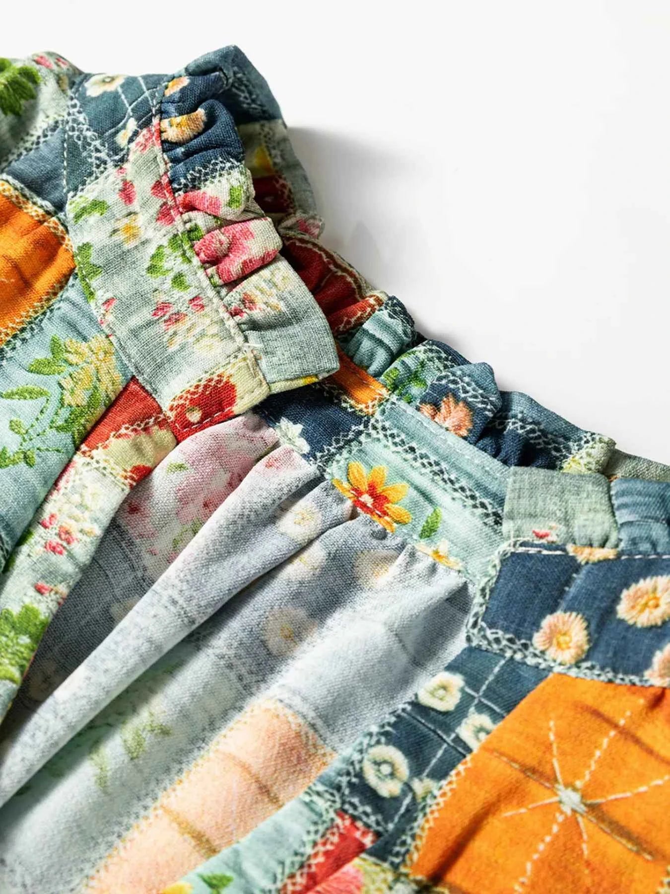 Floral Half Placket Notched Blouse 1e79091d8ec54119ba0e04aac013ed02-Max-Origin