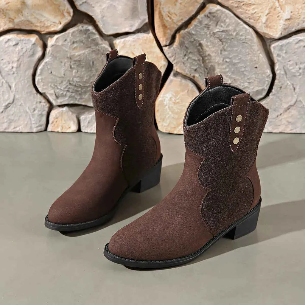 Round Toe Block Heels Boots 1e7b7a7ff50a4782bc3a3b72bf699460-Max-Origin