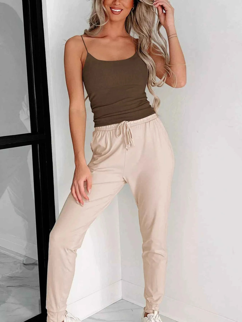 Scoop Neck Cami 1e93d08ab68944d3816c54927f94899f-Max-Origin