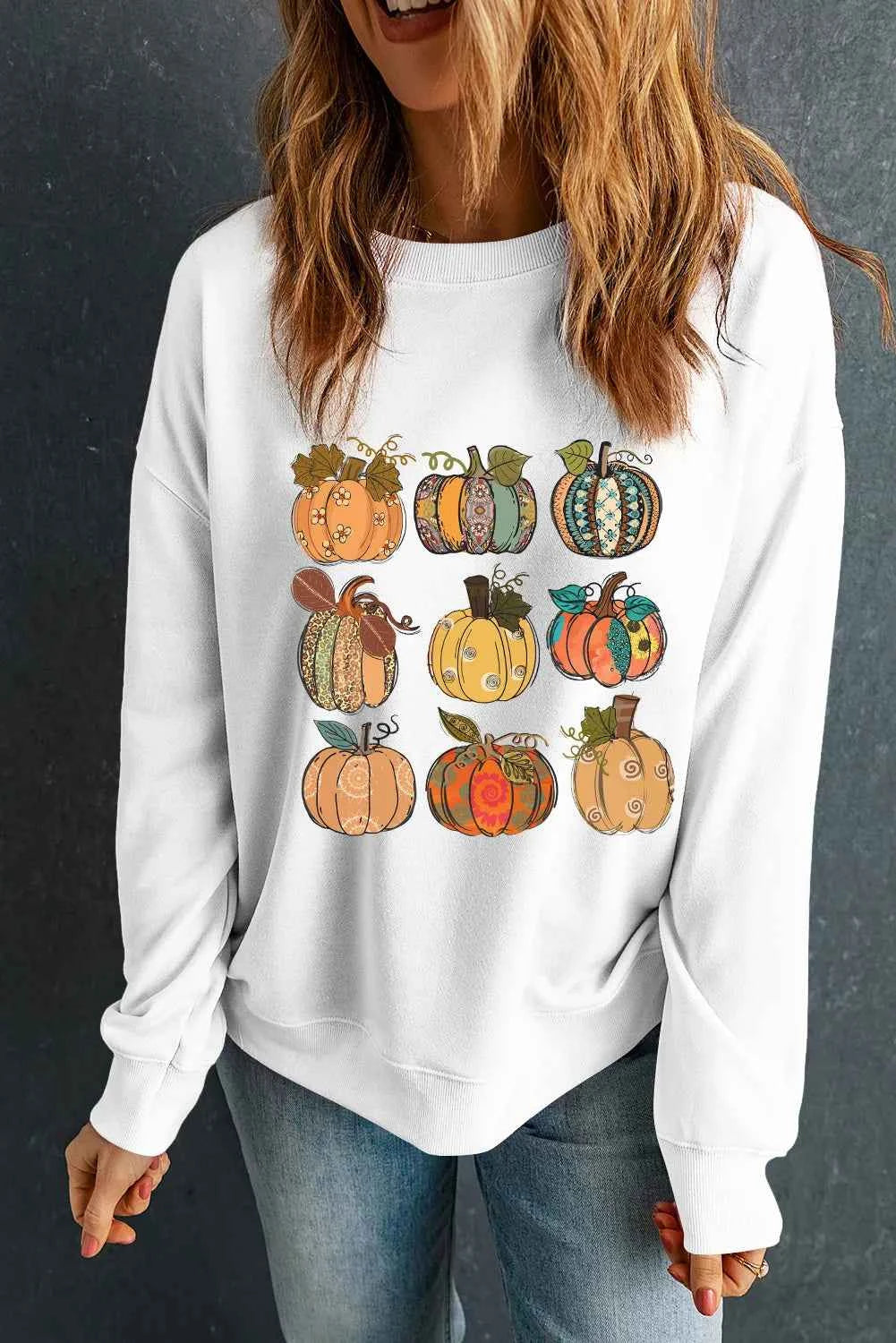Pumpkin Graphic Long Sleeve Sweatshirt 1ece1802-dc00-428d-a963-6ac253cc3a7d-Max