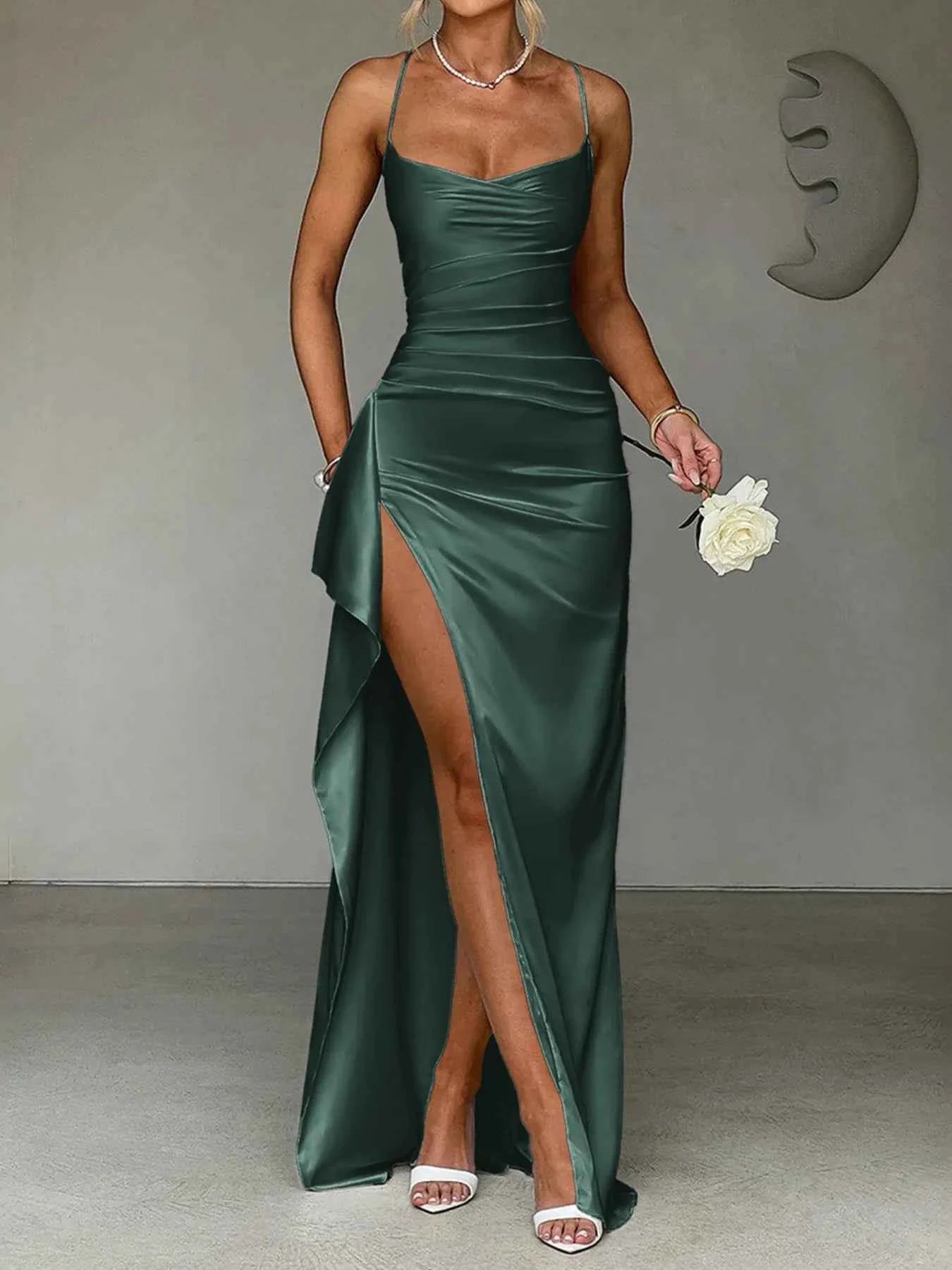 Slit Crisscross Back Maxi Cami Dress 1edfee7b-8388-4cea-a715-6c8115077d68-Max-Origin
