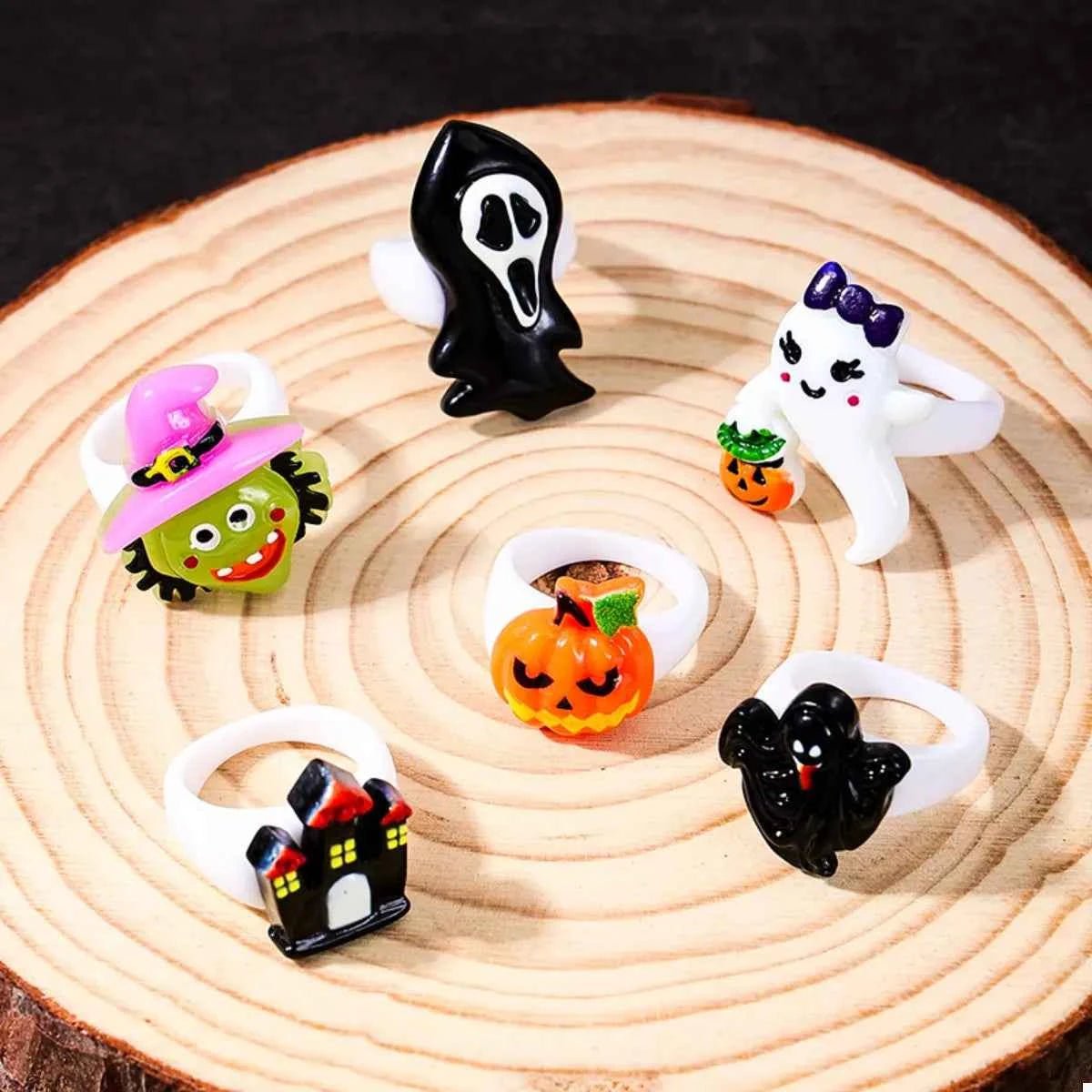 6 Piece Halloween Themed Rings 1ef44f80-39b7-4ac1-b893-d39053e89f8a-Max-Origin