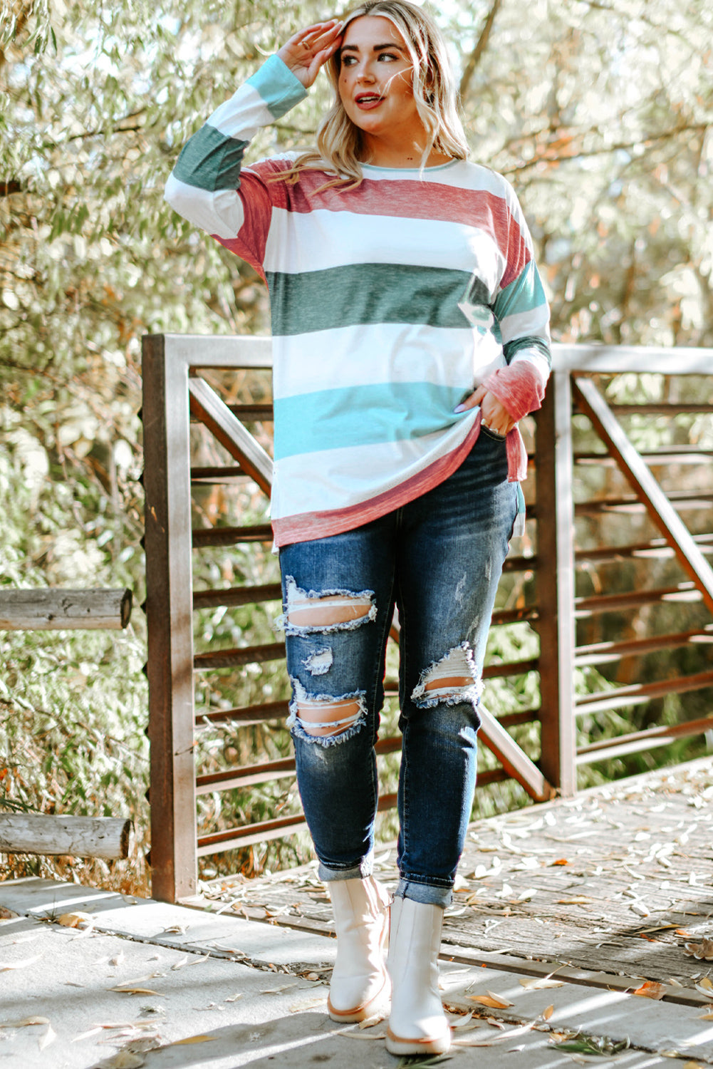 Green Plus Size Colorblock Pullover Top 1efeb5cd4e065fbd