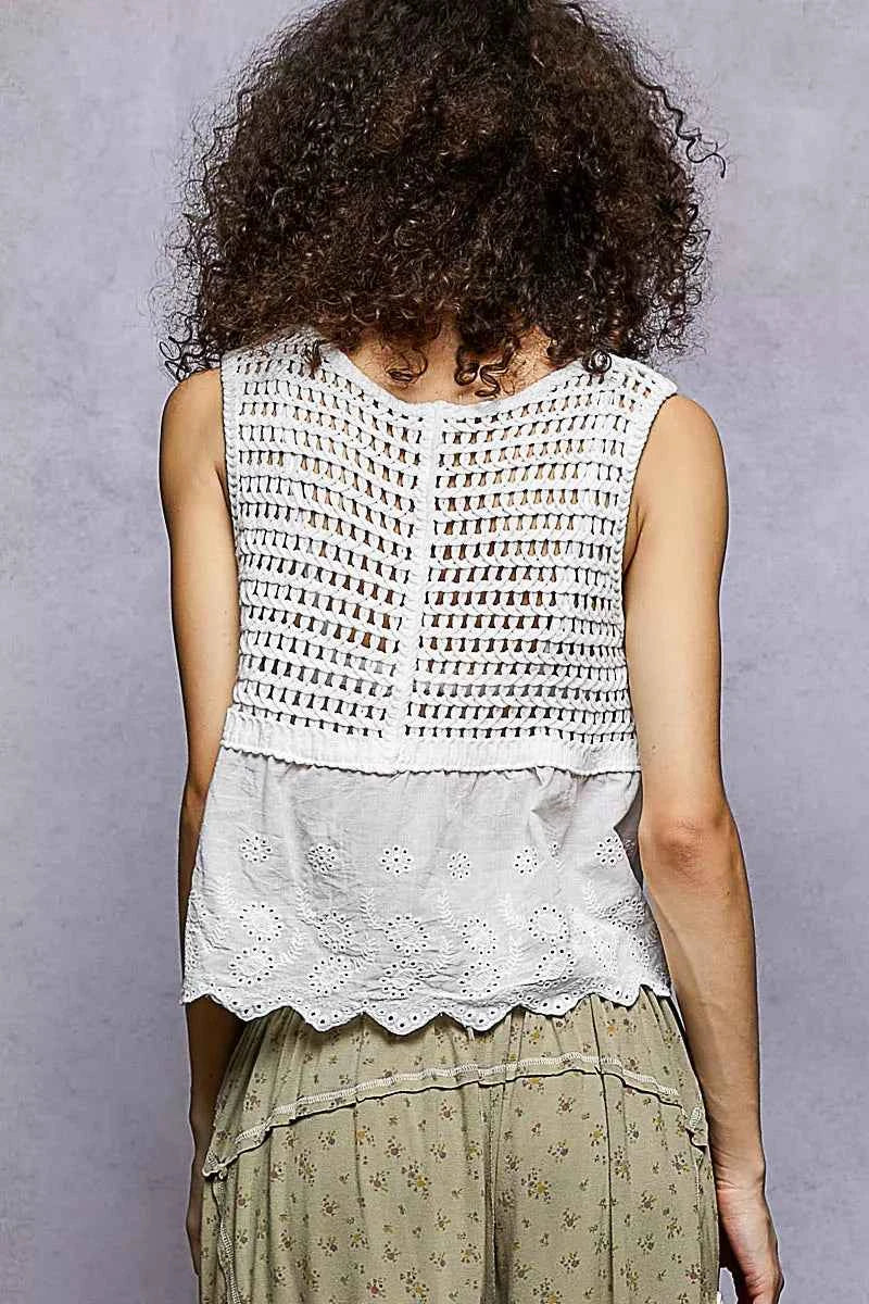 POL Crochet Cropped Tank with Scalloped Hem 1f076edf-8a78-4cc5-b996-2abdc8f7a797-Max-Origin