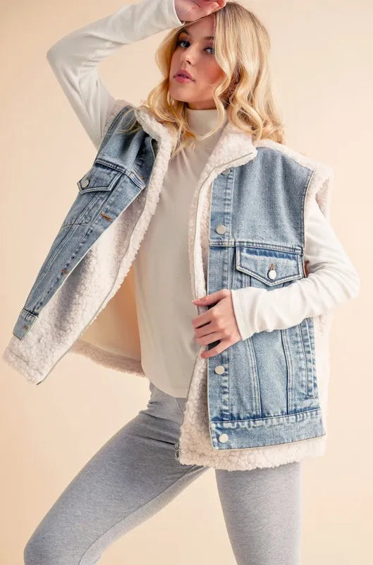 Aemi + Co Fake Two Pieces Denim Patch Sherpa Vest Coat 1f0a80fc-5a9e-4be3-89cb-370b58d44553-Max