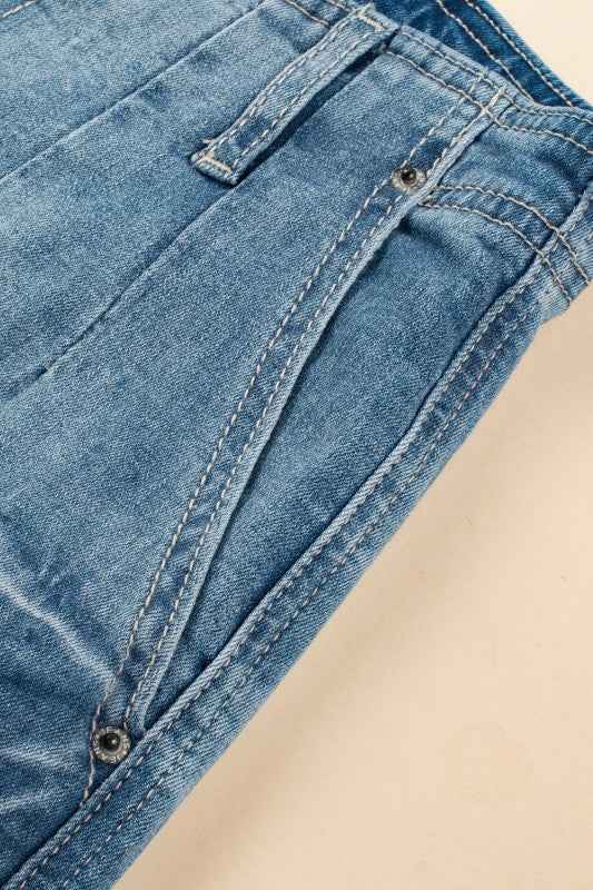 Addilyn Straight Loose Leg Jeans 1f2768c2-fa12-46a6-8afa-65c8687c352f