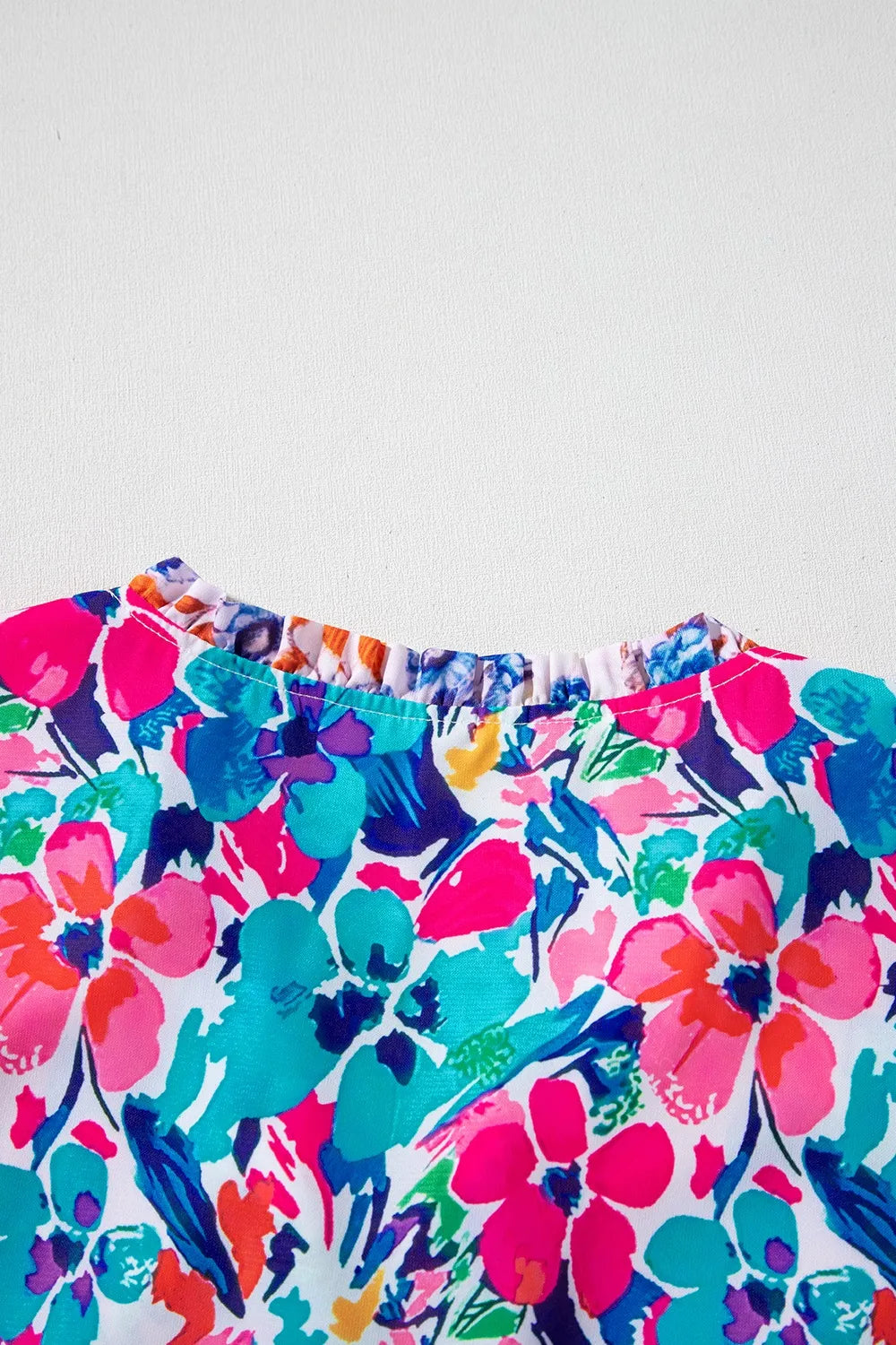 Mixed Floral Print Tie Neck Short Sleeve Dress 1f2c6c4e-b6f3-457f-99fe-f58a057dd0ba-Max
