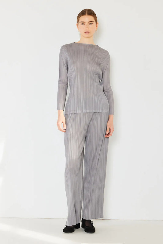 Pleated Long Sleeve Boatneck Top 1f910c43-f2ec-459f-b9f9-3cb9375462ae-Max