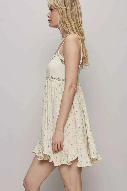 Ruffled Hem Floral Print Cami Mini Dress 1fabe006-be9c-4231-a454-d73321f8691b-Max-Origin