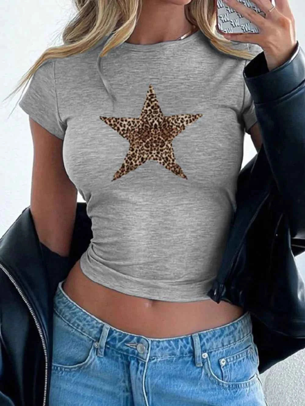 Devine Star Round Neck Short Sleeve T-Shirt 1fd493f0-52d7-4641-86bd-5665c7f7b668-Max
