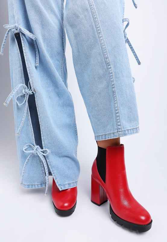 Bolt Chelsea Boot 1fe07e6b-6011-4e2b-8f6b-c91b4cbd3402