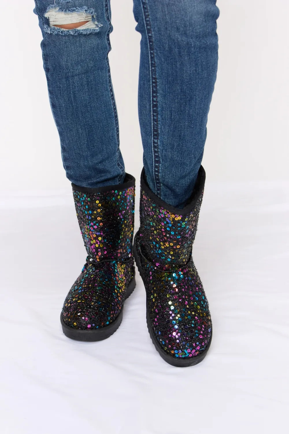 Forever Link Sequin Thermal Flat Boots MULT BK 1fe3d91c-06f4-4e00-a4a1-3db53235ba73-Max