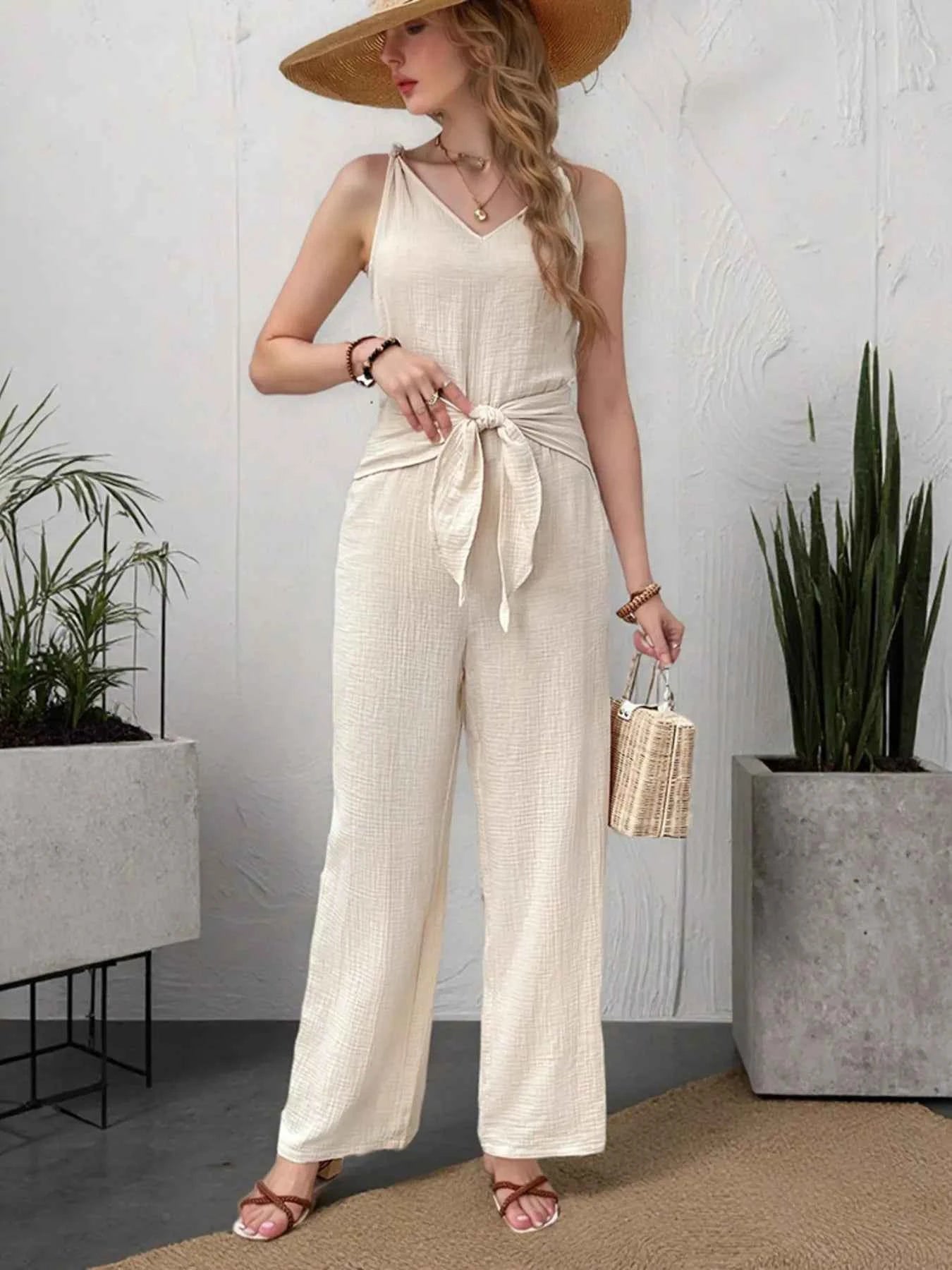 Sleeveless V-Neck Wide Leg Jumpsuit 1ff84588431541ccb7c70127351dd85b-Max-Origin