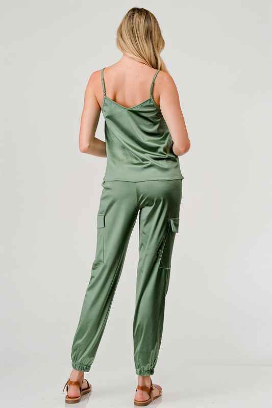 Plus Satin Tank Top 20078617_281876ee-bcb6-4020-a97d-591b415367af