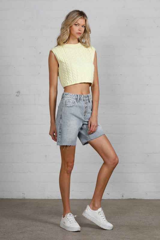 HIGH RISE BERMUDA SHORTS 20281251_5e818af2-a94e-4a97-a8d2-0585d613cd27