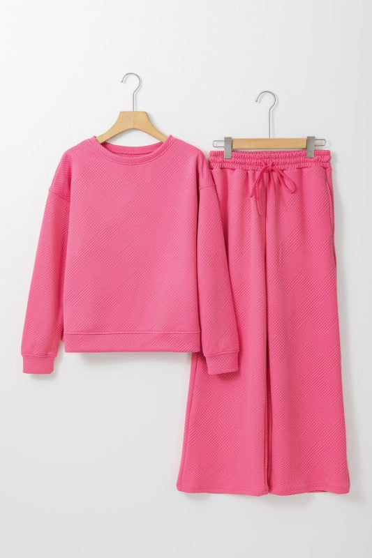 Textured Top and Pants Set 203b867e-049f-4ac9-8892-229fecbfe2aa