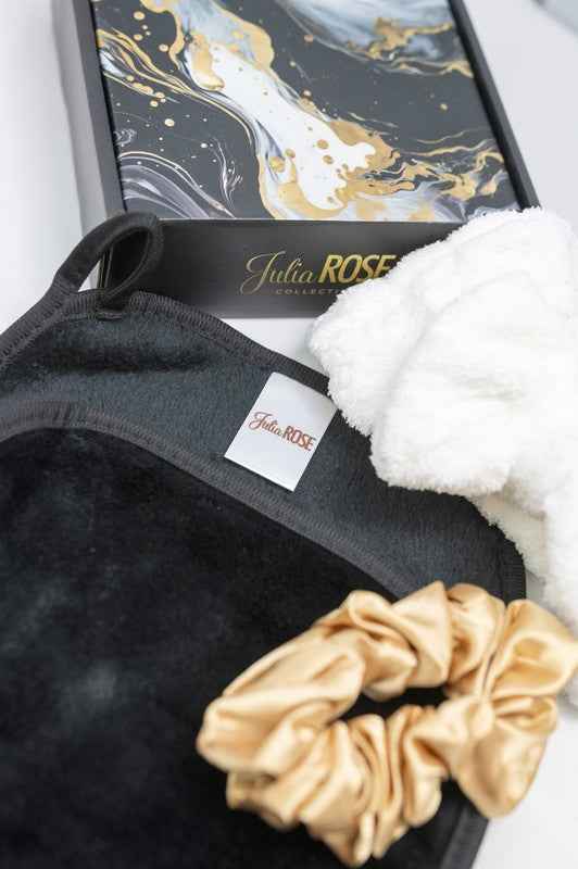 Wash The Day Away Gift Set Black OSFA 20460950_f80c3849-b47b-4c3d-a584-9c377da81c3e