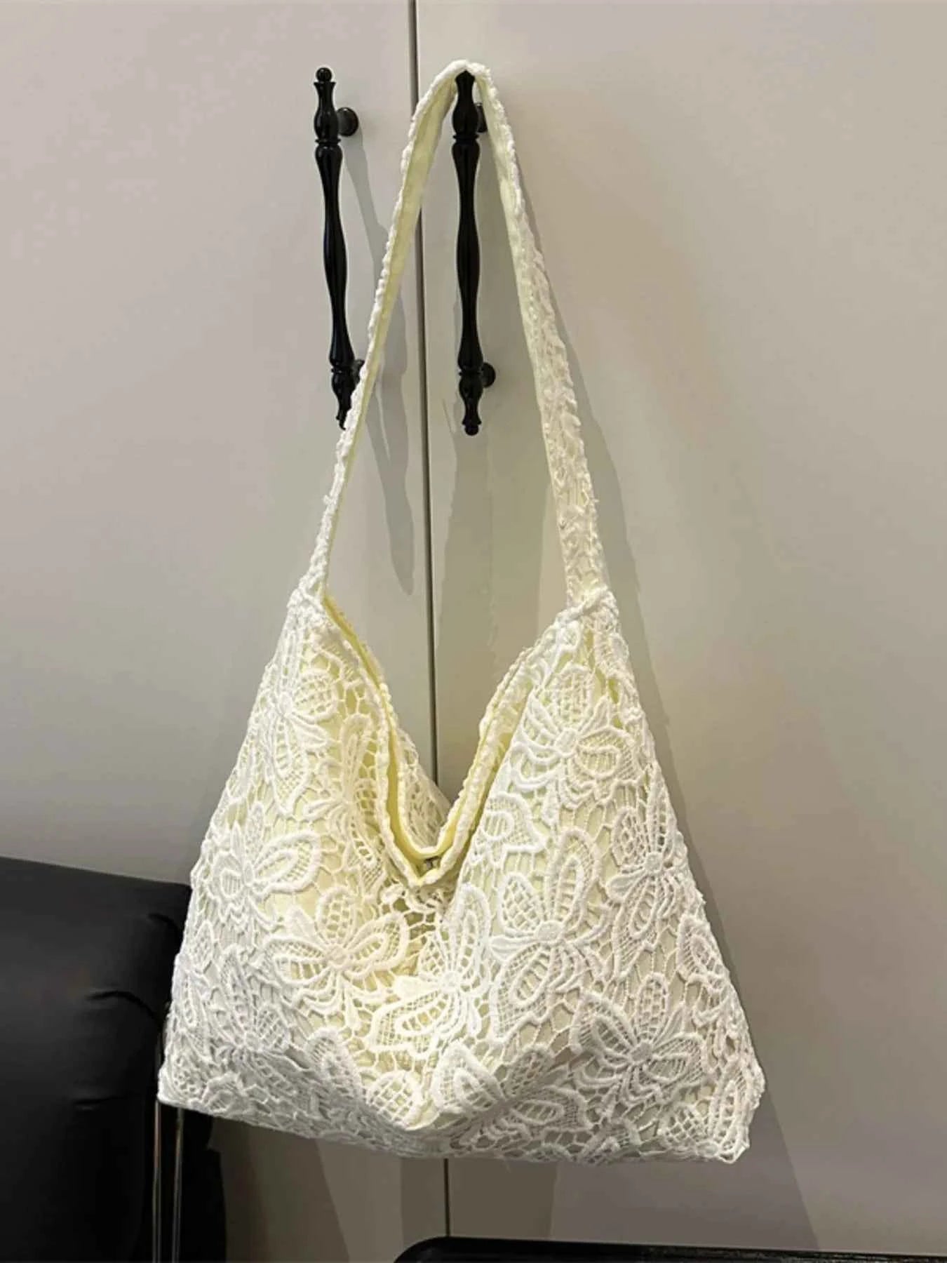 Lace Pattern Shoulder Bag White One Size 20628b1167de497a9faec0d3fce9864c-Max-Origin